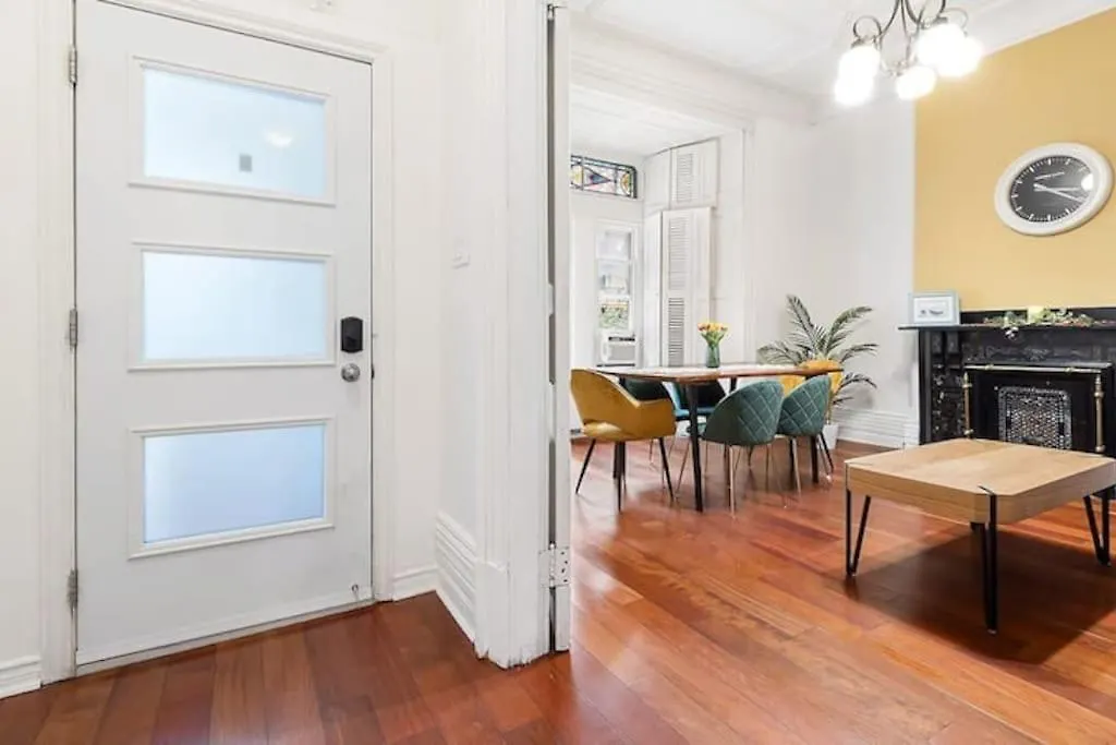 3Bedr Montreal Dt Free Parking Villa